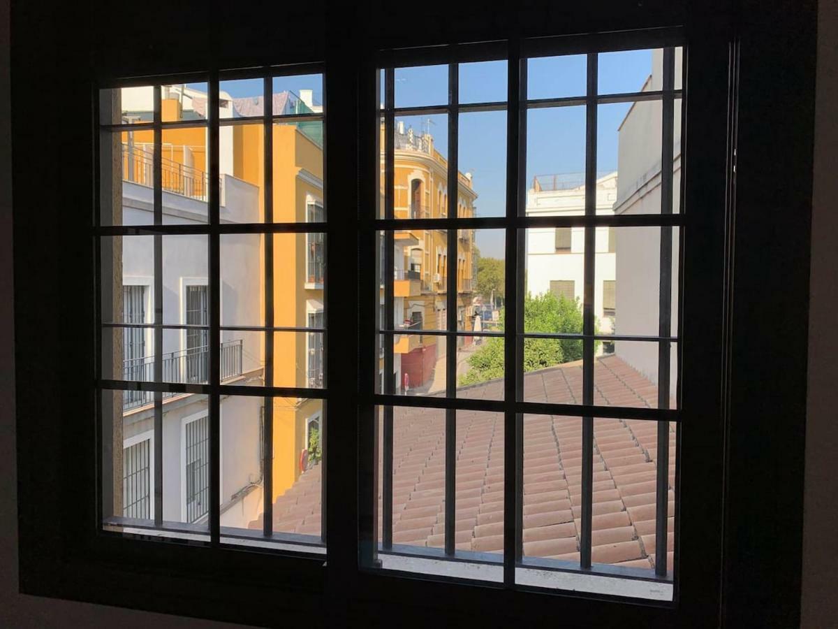 Luz Y Tranquilidad En El Casco Historico - Parking Gratis Apartment Sevilla Bagian luar foto